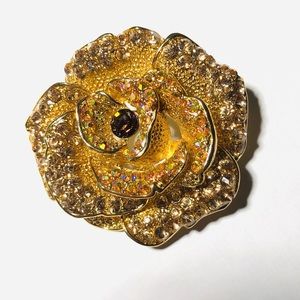 Rose brooch with crystals rhinestones, vintage jewelry
